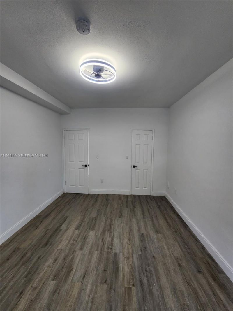 2101 Normandy Dr, Unit 103, Miami Beach, FL 33141 Photo