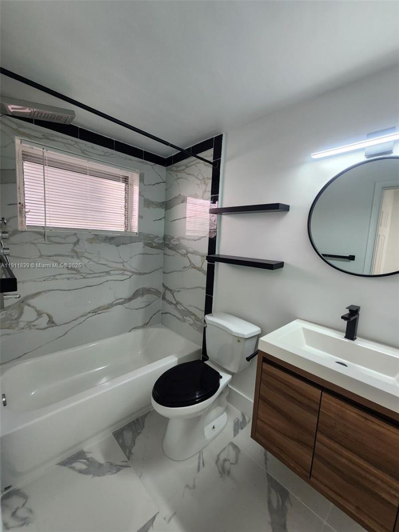 2101 Normandy Dr, Unit 103, Miami Beach, FL 33141 Photo