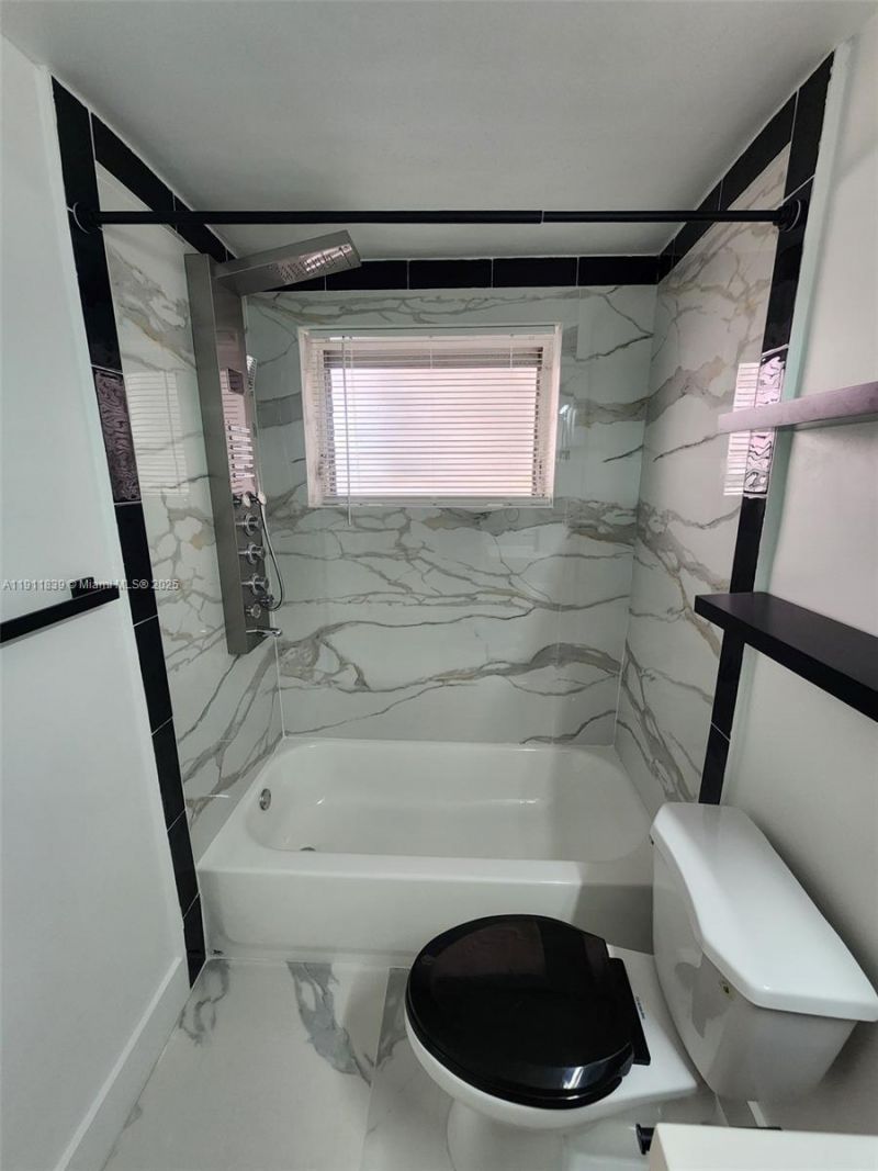 2101 Normandy Dr, Unit 103, Miami Beach, FL 33141 Photo