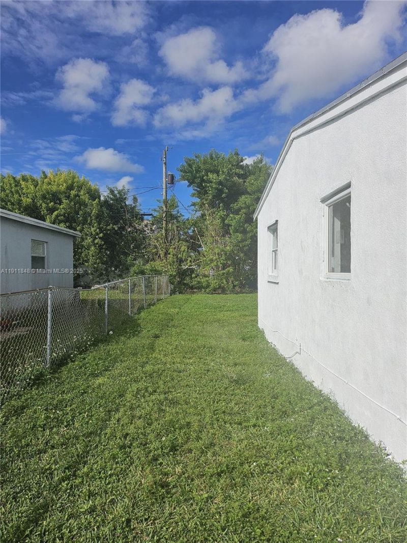 22300 SW 114th Ct, Miami, FL 33170 Photo