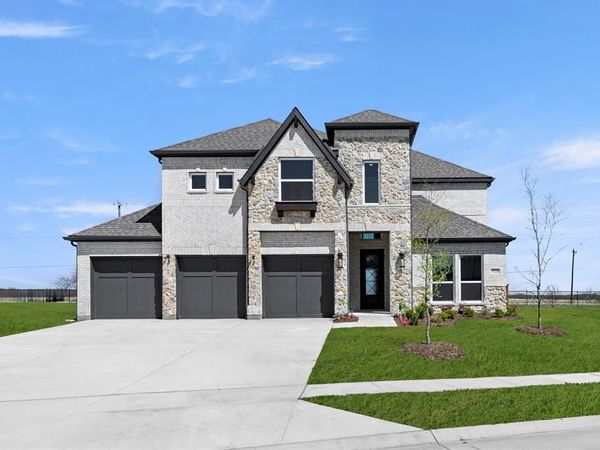 9729 Palermo Lane, Mesquite, TX 75126