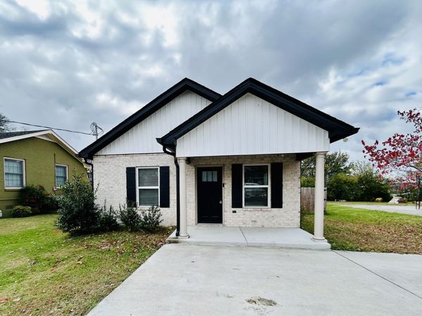 208A Eastland Ave, Lebanon, TN 37087