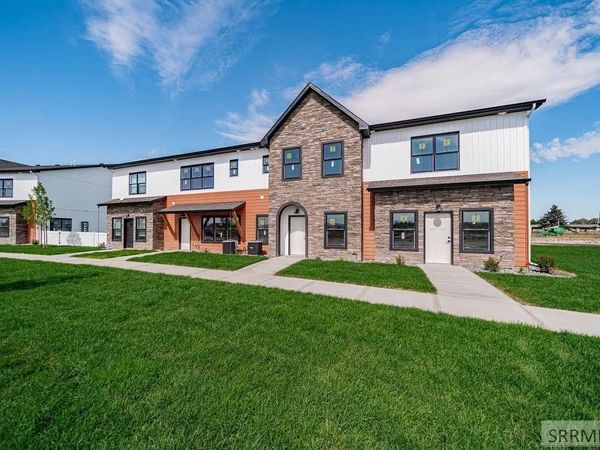 4987 N Beach Dr, IDAHO FALLS, ID 83401