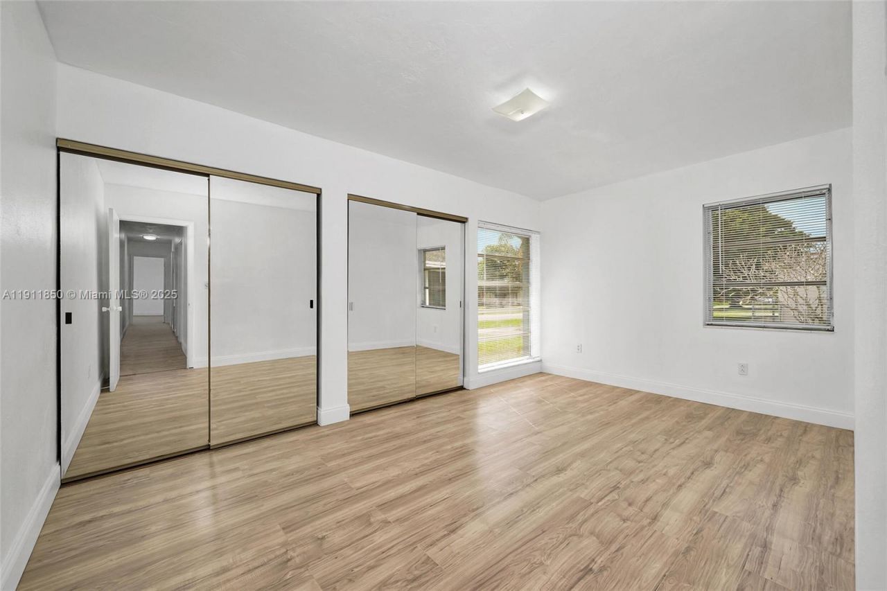 9905 SW 196th St, Cutler Bay, FL 33157 Photo