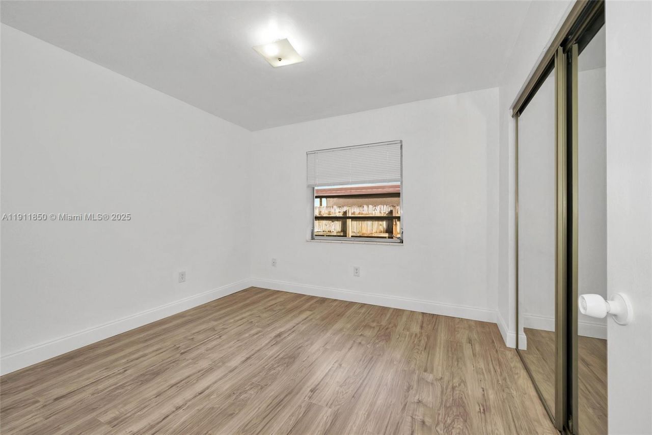 9905 SW 196th St, Cutler Bay, FL 33157 Photo