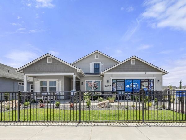 7796 E Meriwether Dr, Nampa, ID 83687