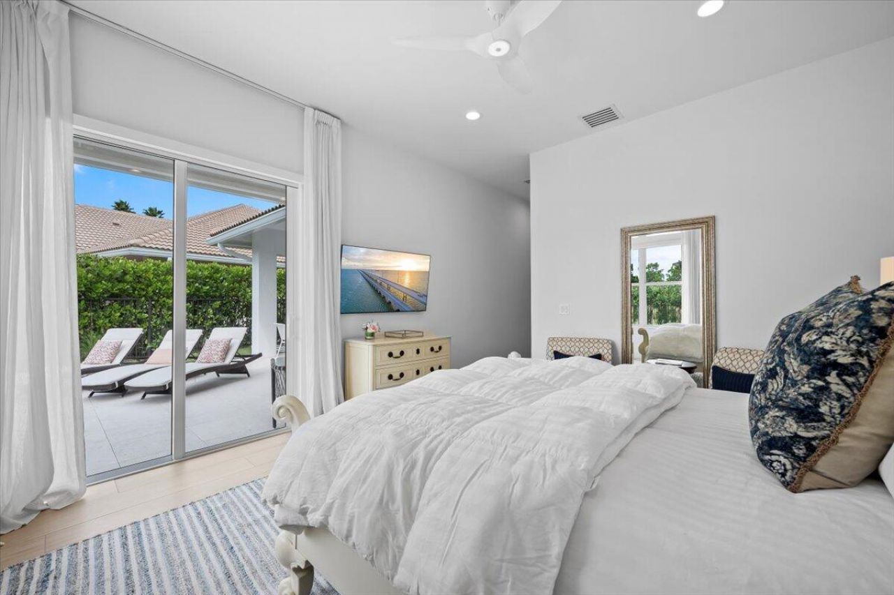 2951 Twin Oaks Way, Wellington, FL 33414 Photo