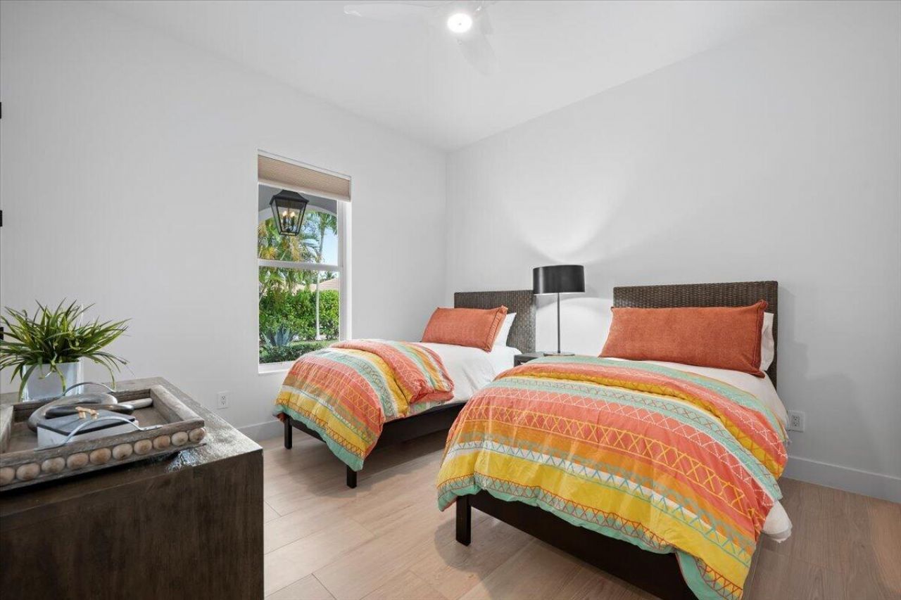 2951 Twin Oaks Way, Wellington, FL 33414 Photo