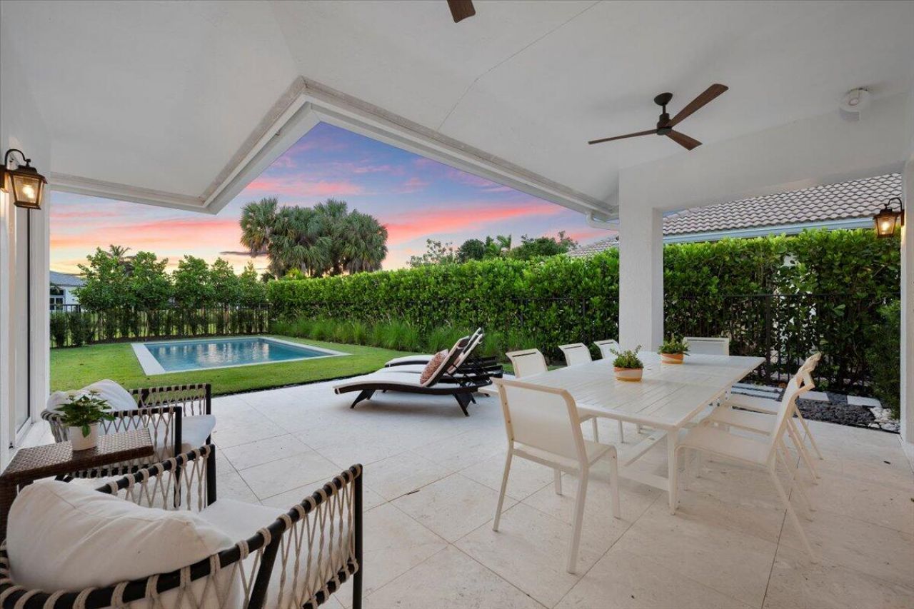 2951 Twin Oaks Way, Wellington, FL 33414 Photo