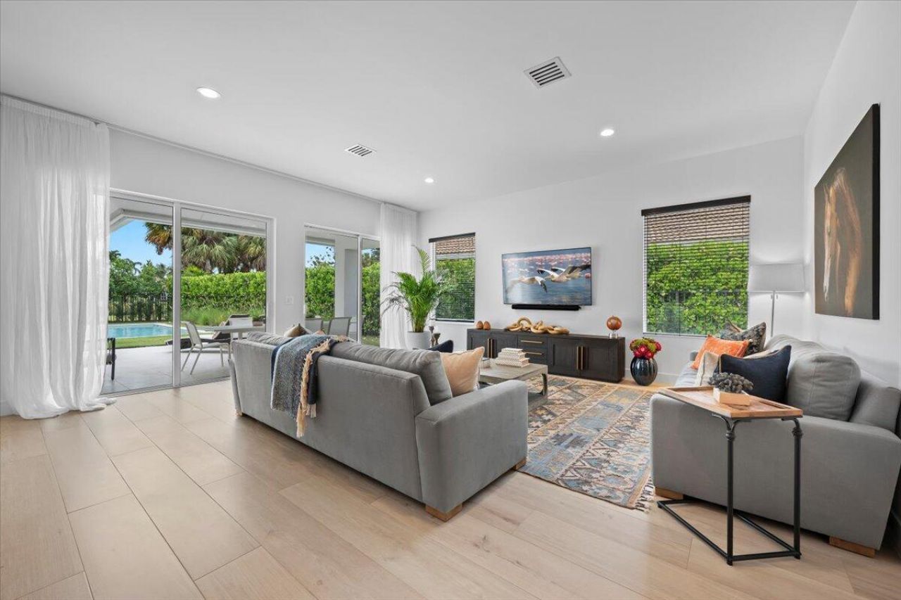 2951 Twin Oaks Way, Wellington, FL 33414 Photo