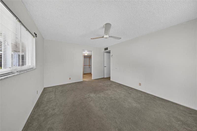 6400 NW 34th Avenue, Fort Lauderdale, FL 33309 Photo