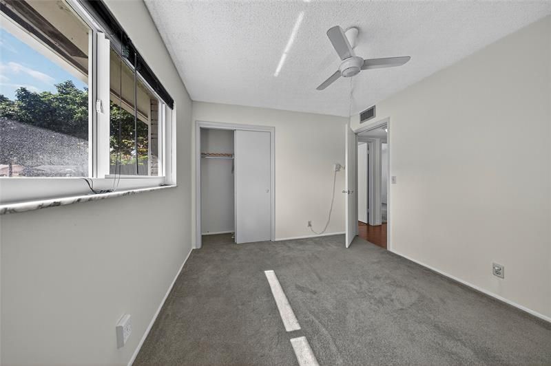 6400 NW 34th Avenue, Fort Lauderdale, FL 33309 Photo