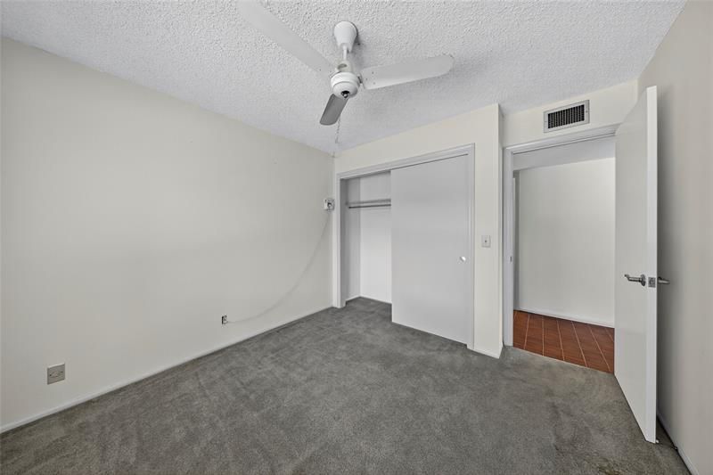 6400 NW 34th Avenue, Fort Lauderdale, FL 33309 Photo