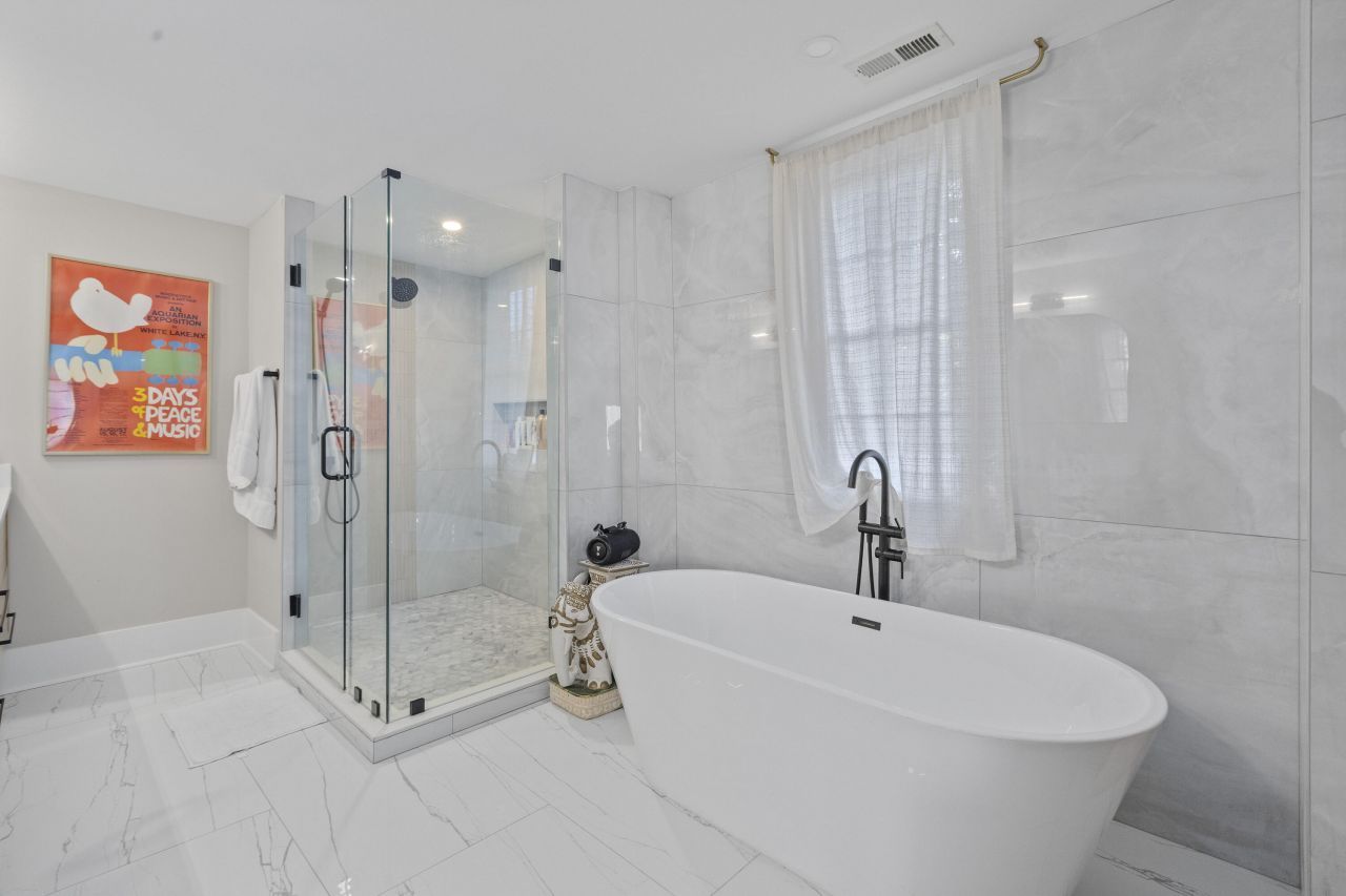 1011 Ashley Avenue Photo 30