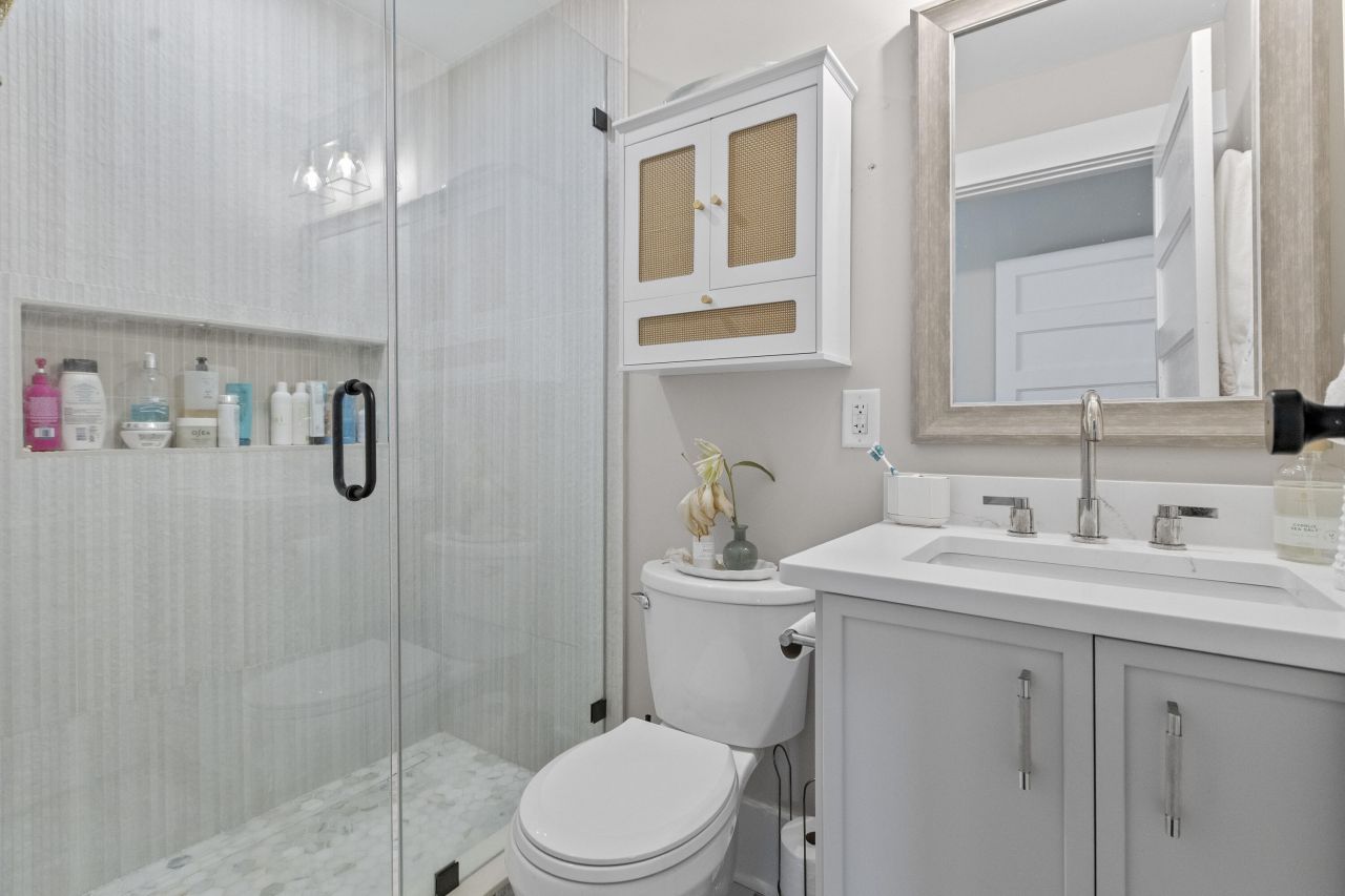 1011 Ashley Avenue Photo 41