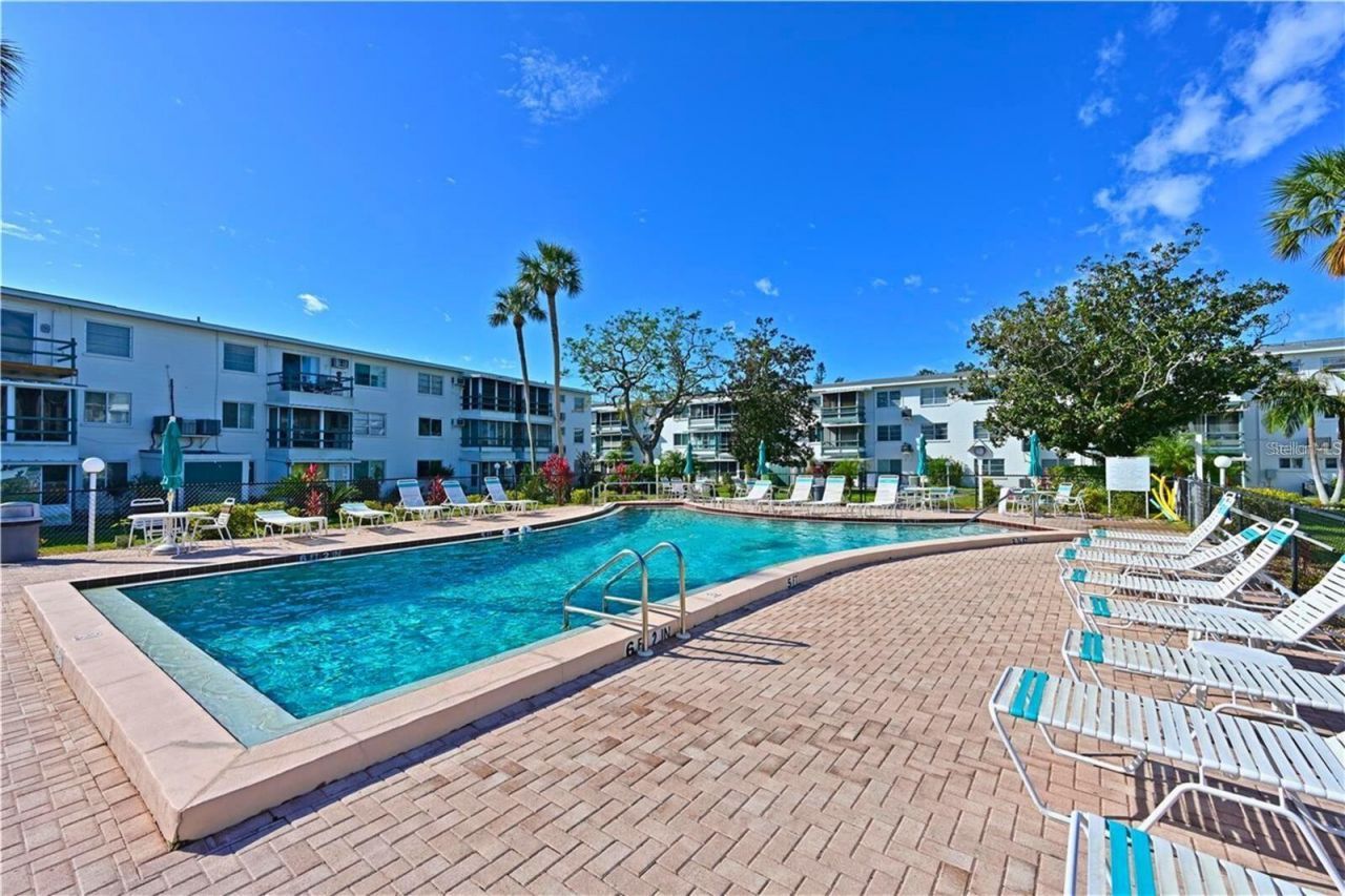 1867 Restful Drive, Unit L-22, Bradenton, FL 34207 Photo