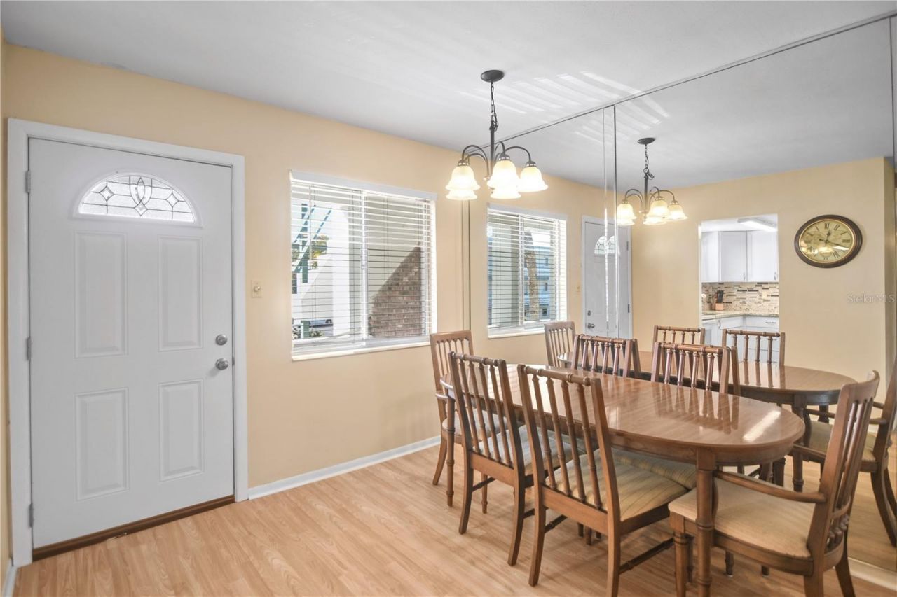 1867 Restful Drive, Unit L-22, Bradenton, FL 34207 Photo