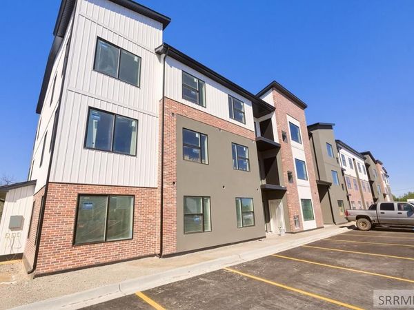 796 E Sunnyside Road, Unit 201, IDAHO FALLS, ID 83401