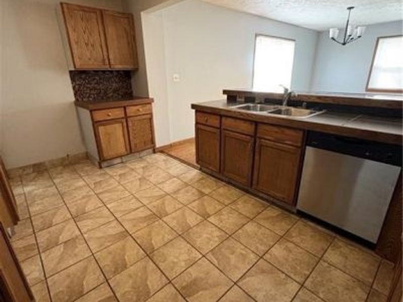 3930 Risher Road, Youngstown, OH 44511 Photo 11