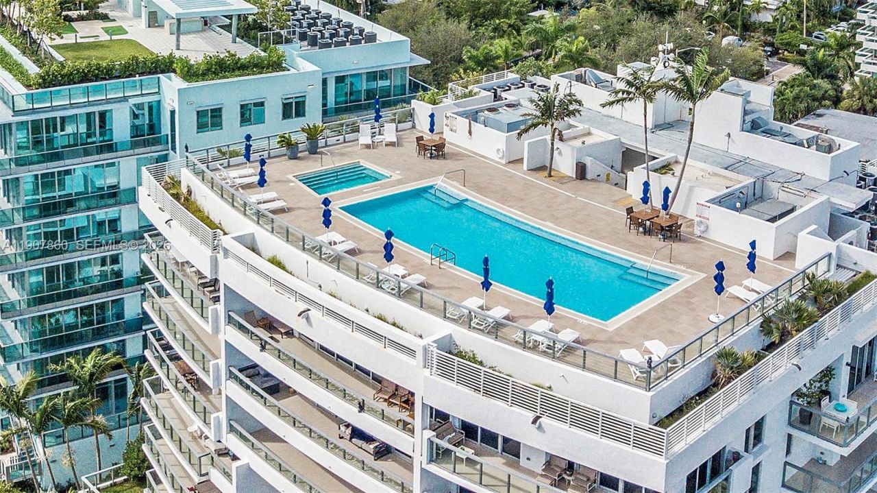 9261 E Bay Harbor Dr, Unit 407, Bay Harbor Islands, FL 33154 Photo