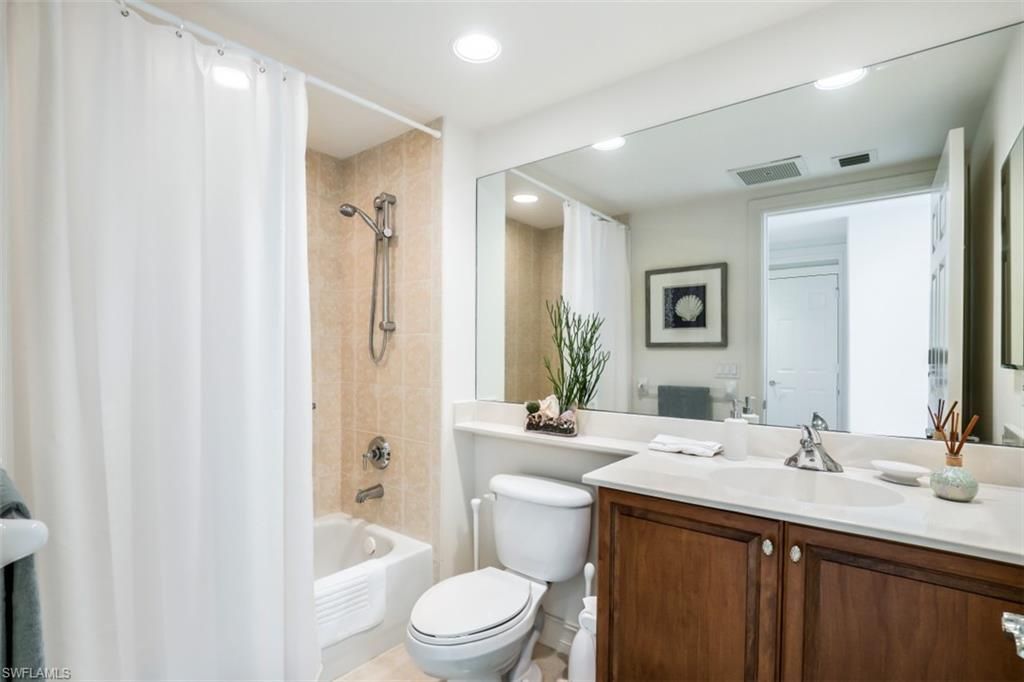 2728 Tiburon Blvd E, Unit 302, Naples, FL 34109 Photo
