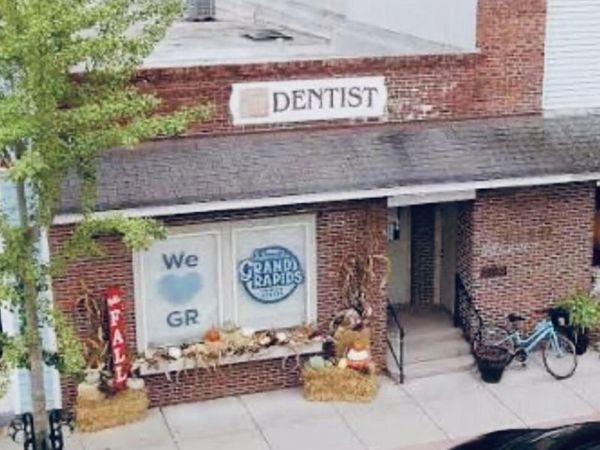 24163 Front Street, Grand Rapids, OH 43522