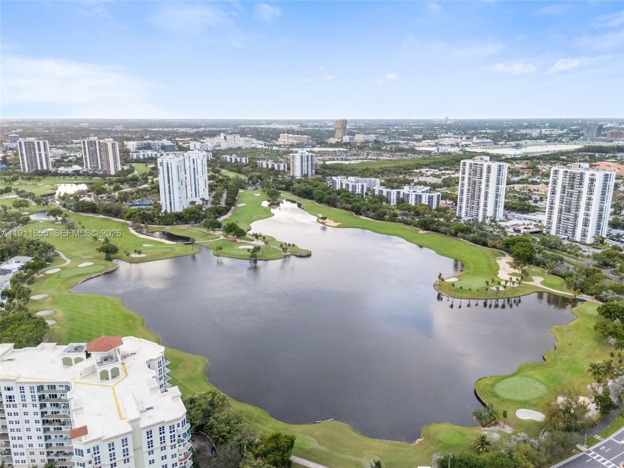 19900 E Country Club Dr, Unit 816, Aventura, FL 33180 Photo