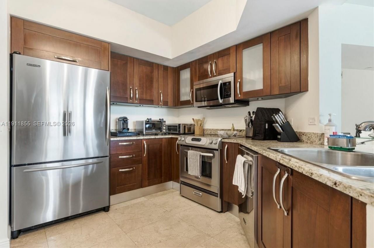 19900 E Country Club Dr, Unit 816, Aventura, FL 33180 Photo