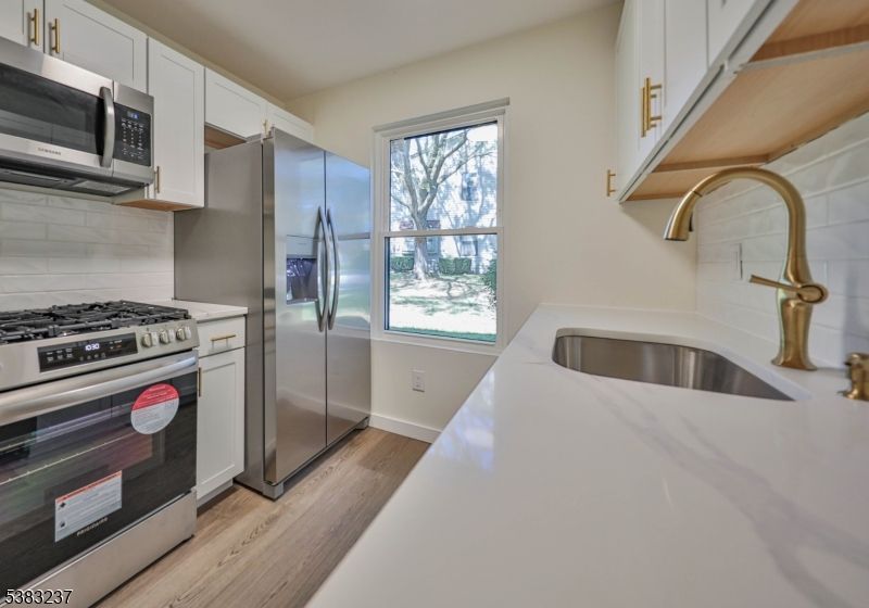 2015 Spruce Hills Dr, Glen Gardner, NJ 08826 Main Photo