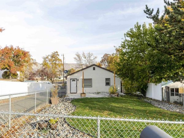 2127 12th Ave, Lewiston, ID 83501