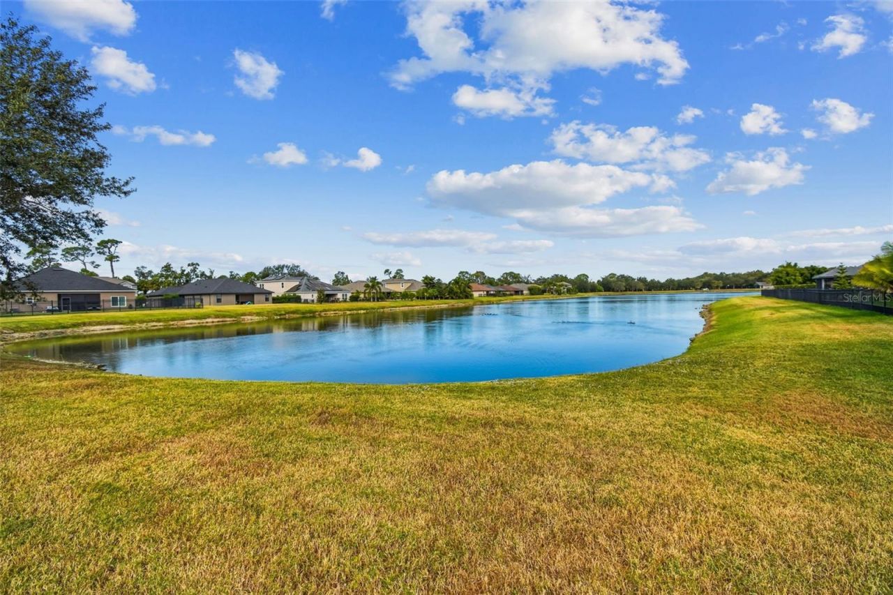 8910 52nd Avenue E, Palmetto, FL 34221 Photo