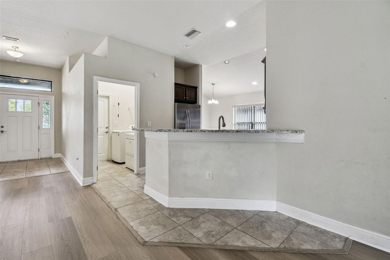 8910 52nd Avenue E, Palmetto, FL 34221 Photo