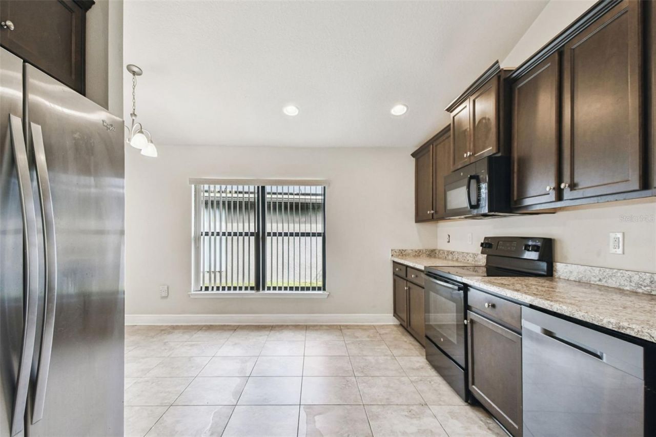 8910 52nd Avenue E, Palmetto, FL 34221 Photo