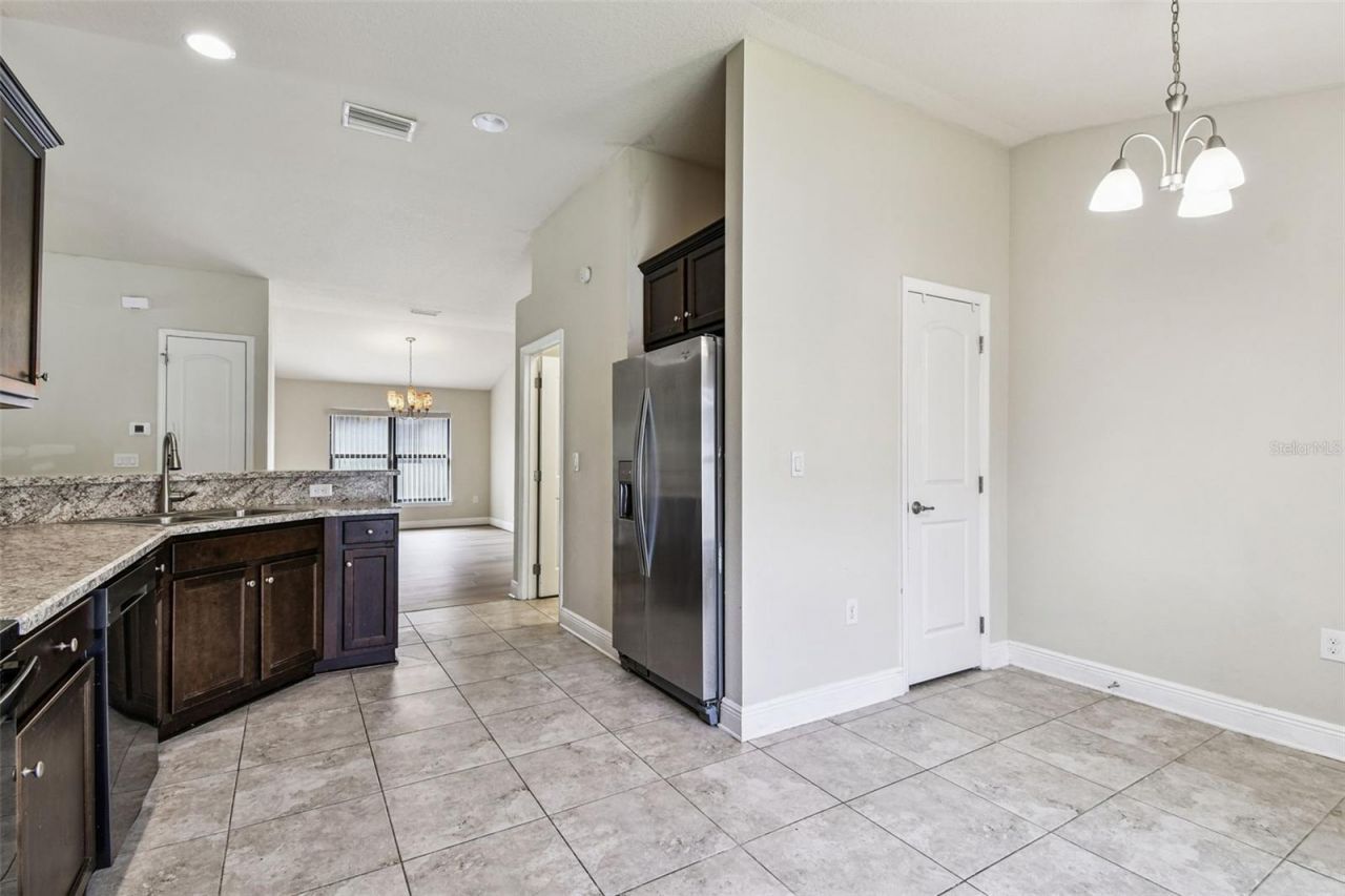 8910 52nd Avenue E, Palmetto, FL 34221 Photo