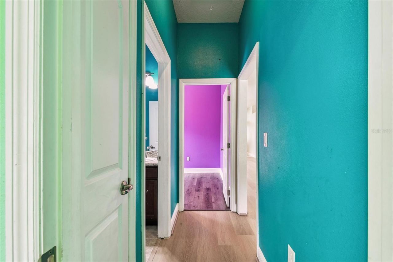 8910 52nd Avenue E, Palmetto, FL 34221 Photo