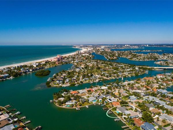 231 S JULIA CIRCLE, ST PETE BEACH, FL 33706