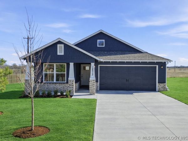 12513 N 134 Avenue , Owasso, OK 74021