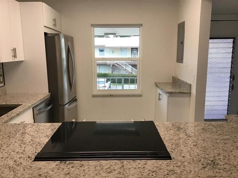 7600 NW 4th Place, Unit 207, Margate, FL 33063 Photo
