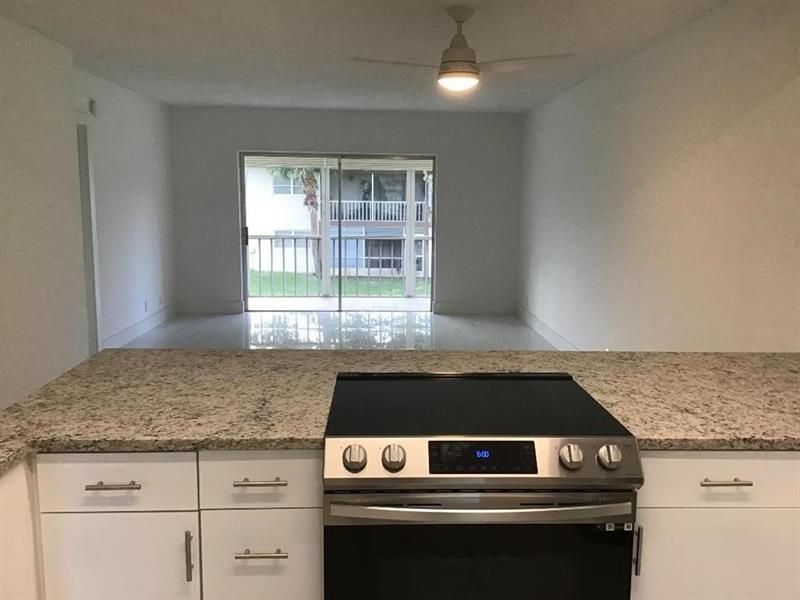 7600 NW 4th Place, Unit 207, Margate, FL 33063 Photo