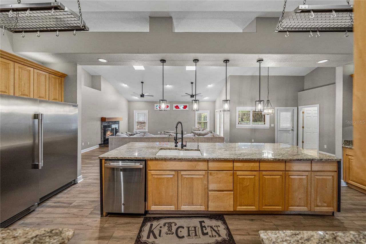 504 Covington Park Street, Seffner, FL 33584 Photo