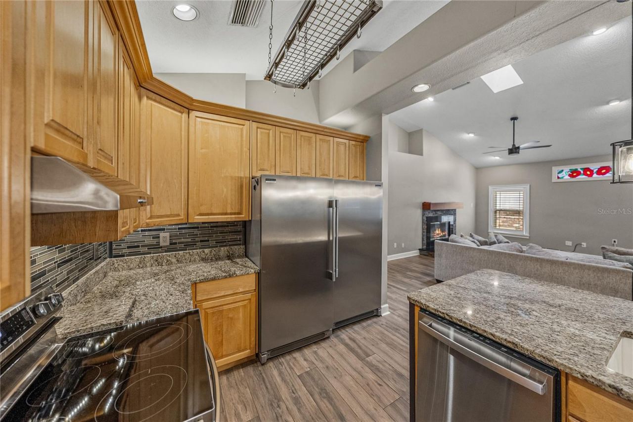 504 Covington Park Street, Seffner, FL 33584 Photo