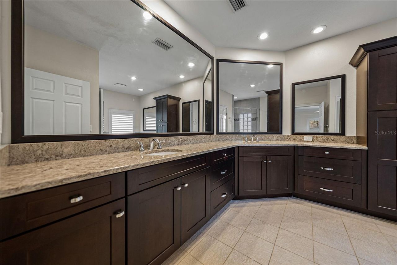 504 Covington Park Street, Seffner, FL 33584 Photo