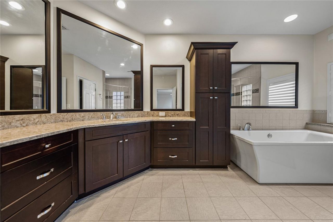 504 Covington Park Street, Seffner, FL 33584 Photo