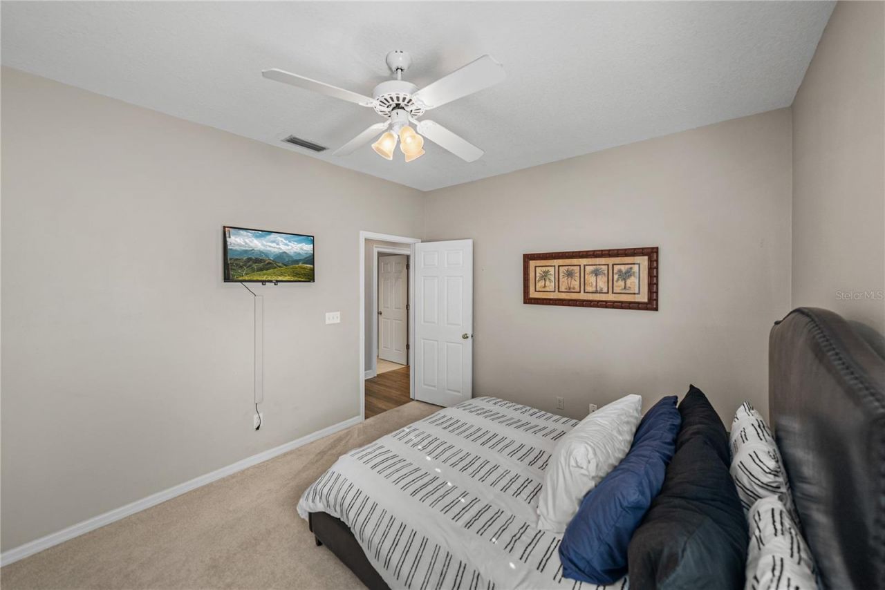 504 Covington Park Street, Seffner, FL 33584 Photo