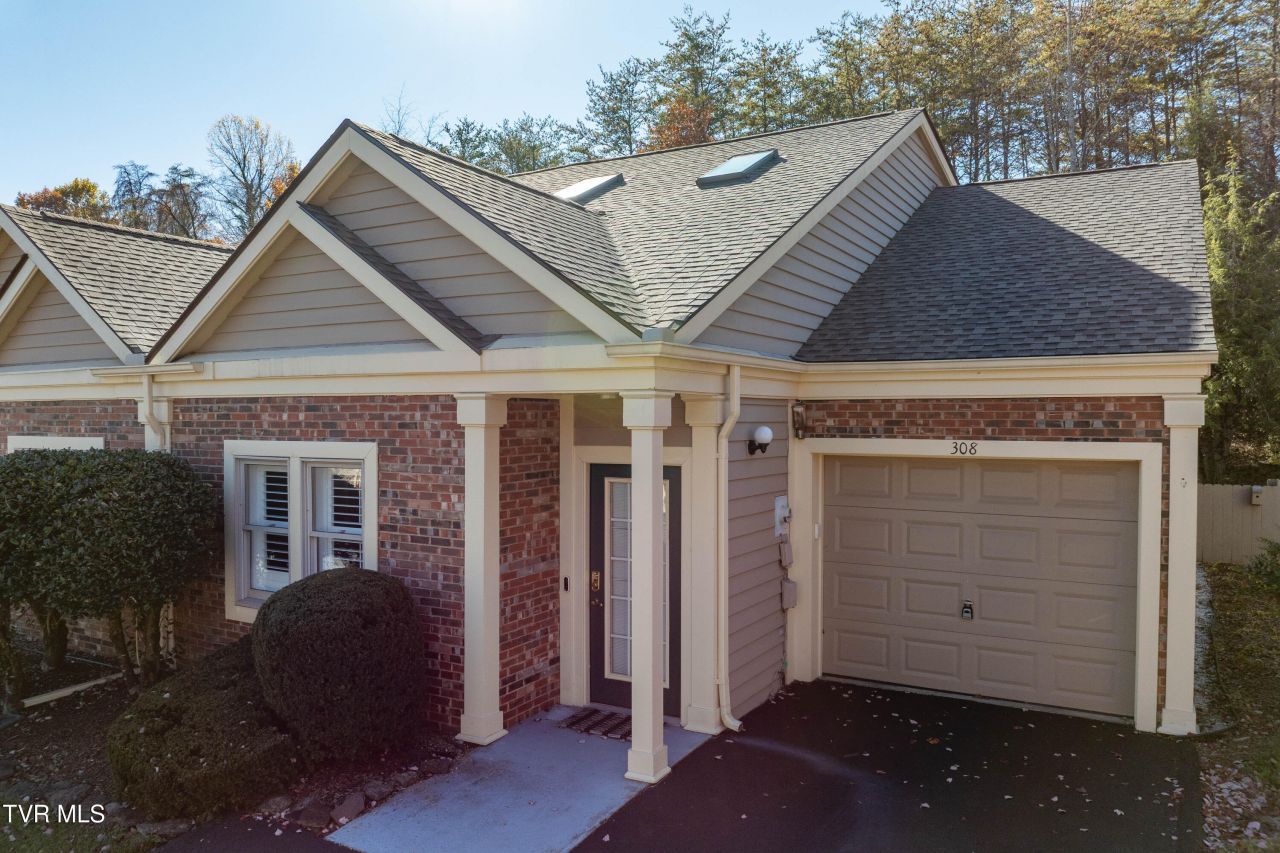308 Arbor Terrace, Kingsport, TN 37660 Main Photo