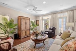 1605 Dogwood Dr. N photo 4