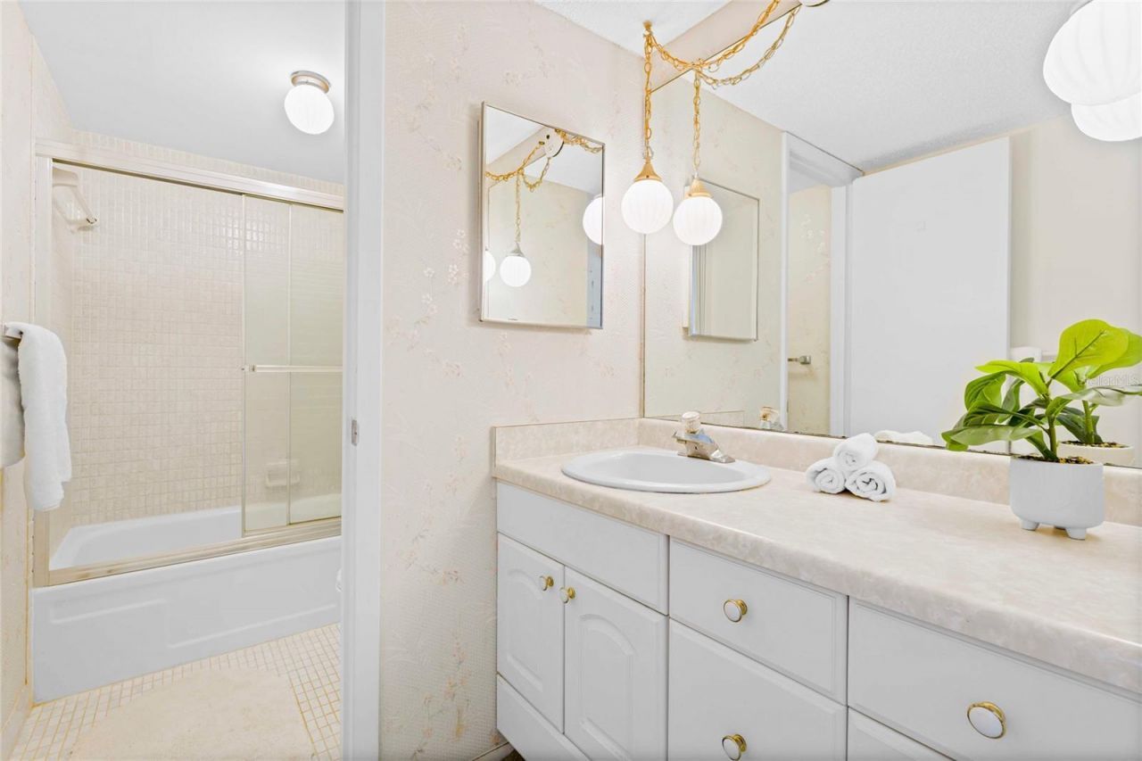 4440 Ironwood Circle, Unit 509D, Bradenton, FL 34209 Photo