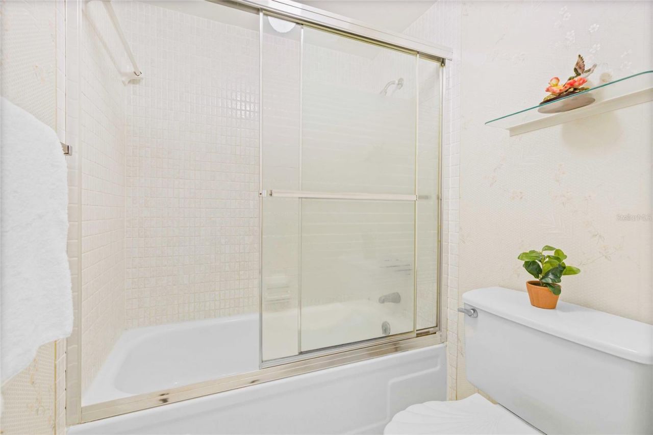 4440 Ironwood Circle, Unit 509D, Bradenton, FL 34209 Photo