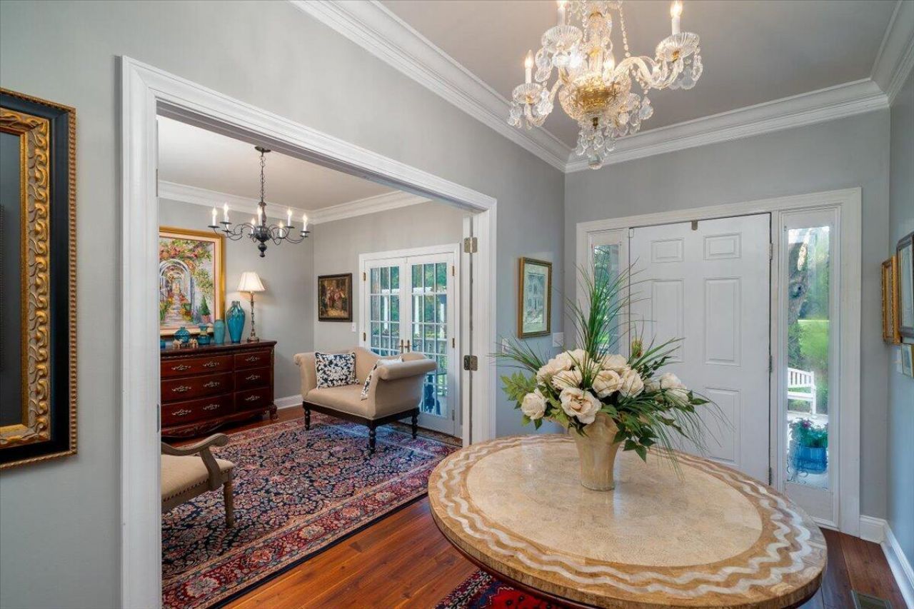 6949 Maybank Highway Photo 12