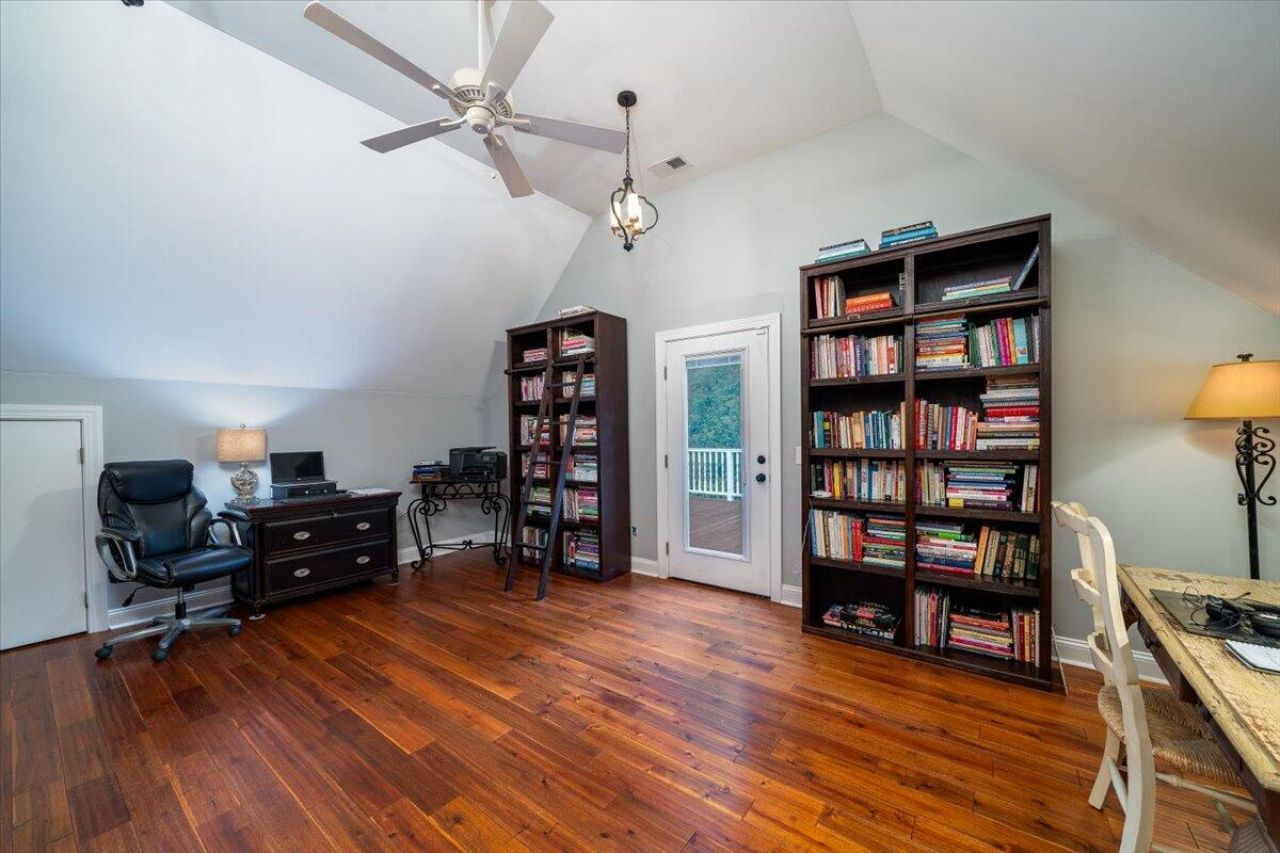 6949 Maybank Highway Photo 50